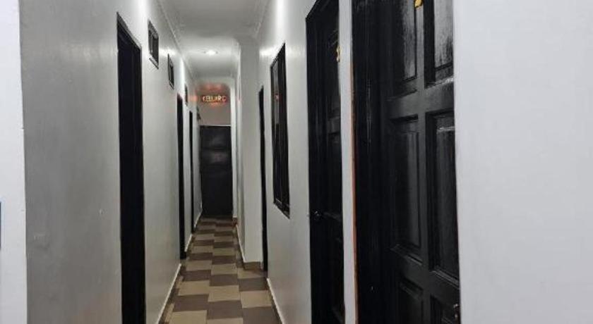 Oyo 90936 Hotel Manjoi Inn อิโปห์ ภายนอก รูปภาพ